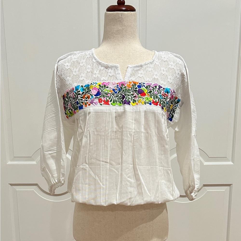 Artisanal Mexican top made with San Antonino hand Embroidery  with silk threads.